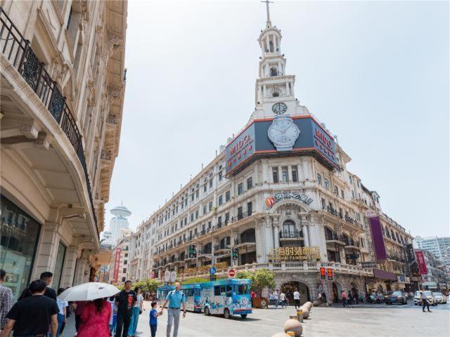 Jinjiang Inn Nanjing Road Pedestrian Streeteast Asia Hotel Shanghai Exteriör bild