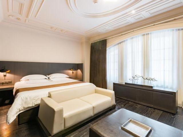 Jinjiang Inn Nanjing Road Pedestrian Streeteast Asia Hotel Shanghai Exteriör bild